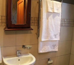 gallery-standard-room-02