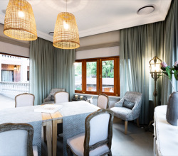 gallery_sky_lounge_03